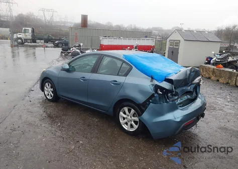 2011 Mazda Mazda3 I Touring из США, поврежденный, VIN JM1BL1VG7B1412697